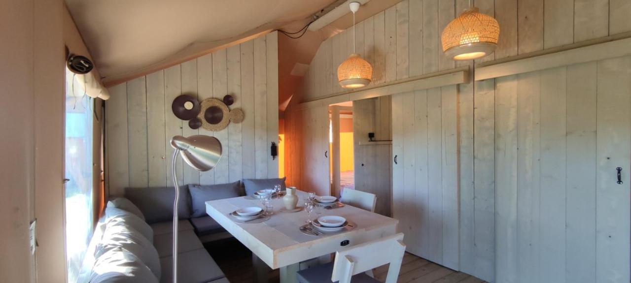 Tente Hula Colleville エクステリア 写真